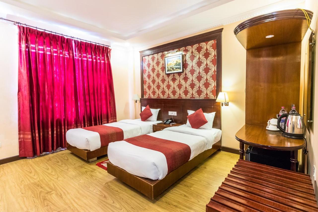 Hotel Pokhara Goodwill Экстерьер фото